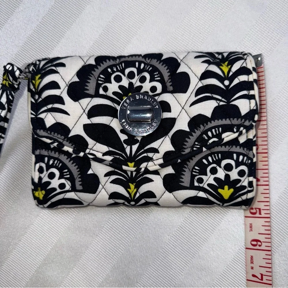 Vera Bradley Smartphone Turnlock Wristlet Fanfare